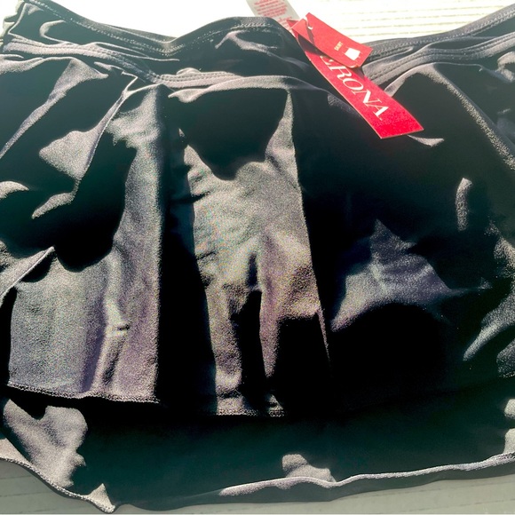 2/$30 Merona swim skirt skirtini black size small - Picture 4 of 8
